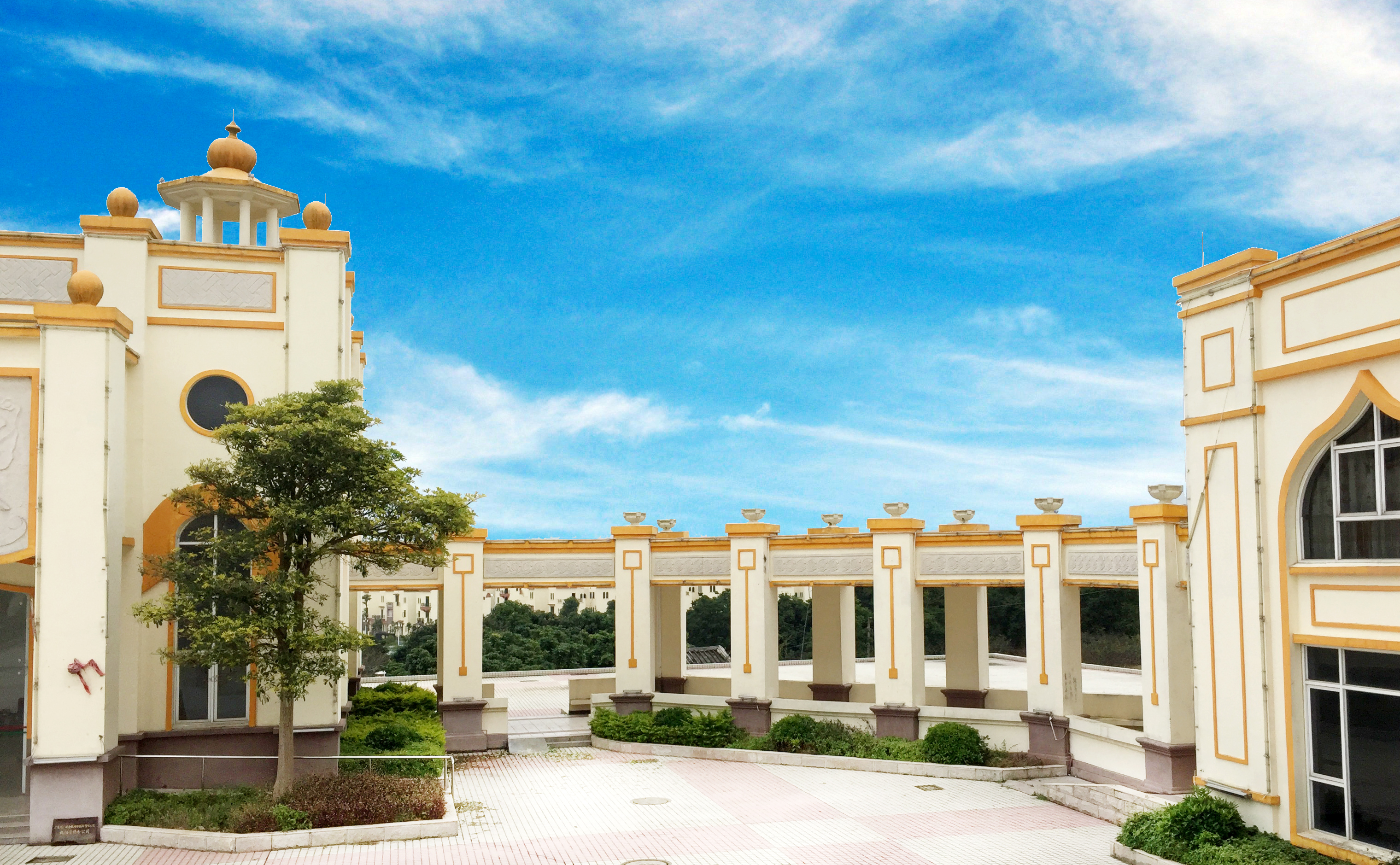 照片2--揭阳市金荣技工学校.jpg