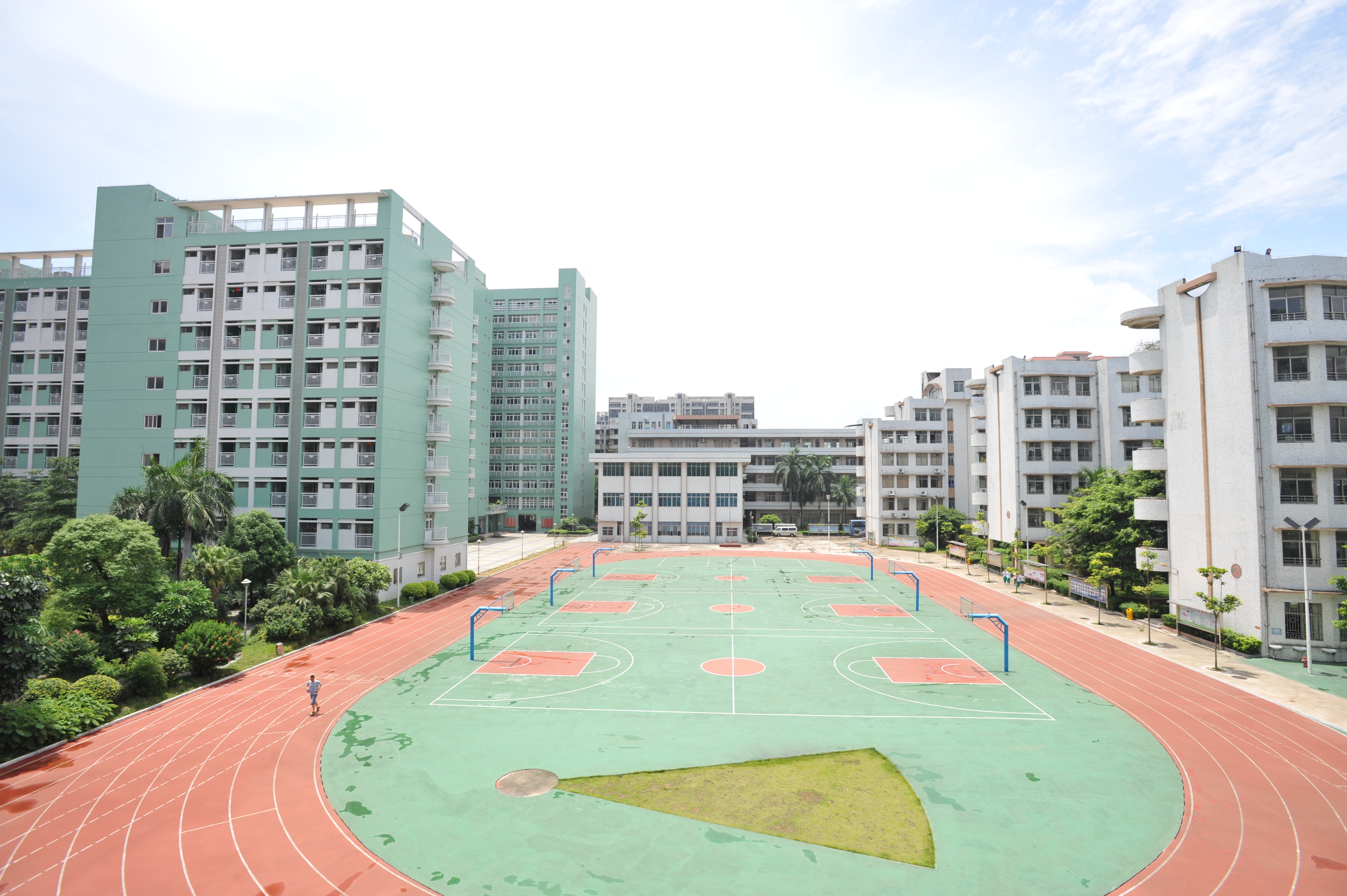 操场.JPG